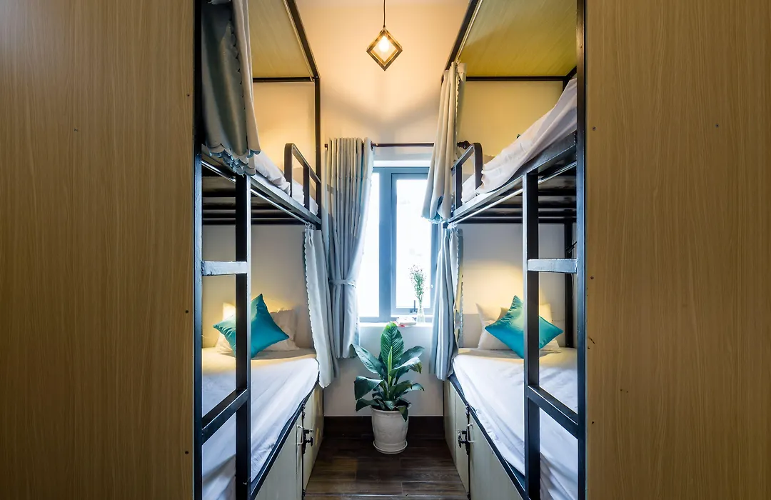 Fedora Hostel-1